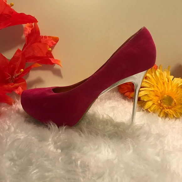 Shoe Republic La Suede Heels - Picture 2 of 8